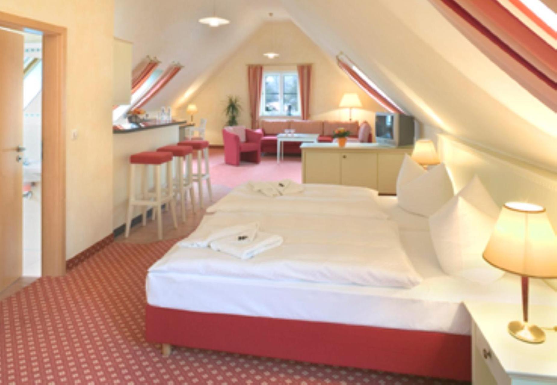 Hotel Landgasthof Hofmeier Hetzenhausen Bagian luar foto