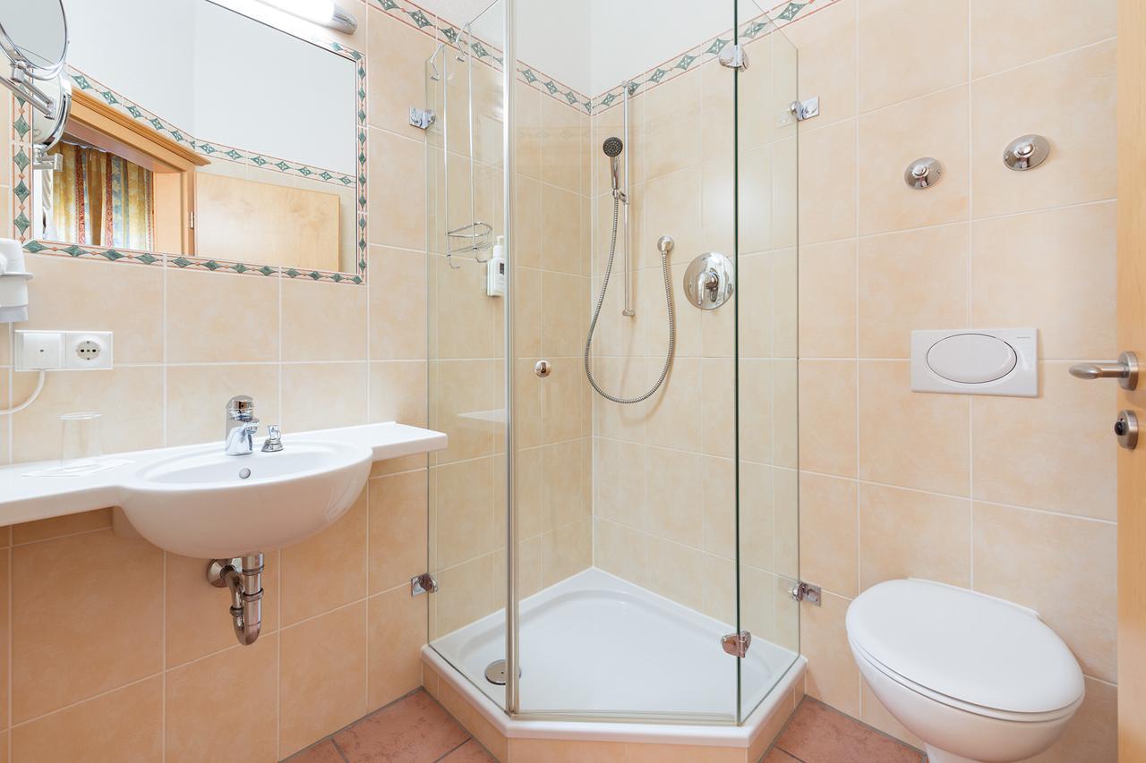 Hotel Landgasthof Hofmeier Hetzenhausen Bagian luar foto