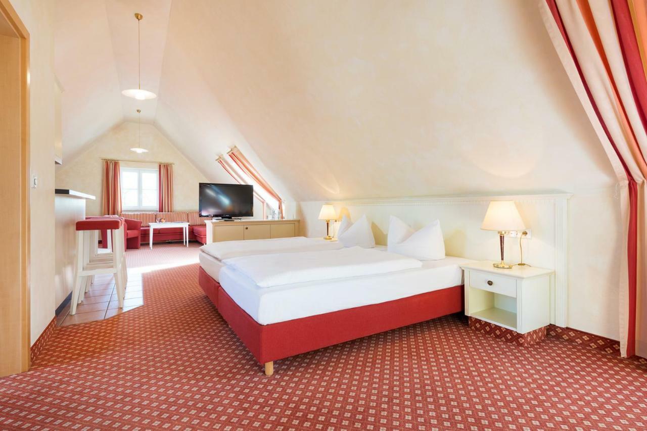 Hotel Landgasthof Hofmeier Hetzenhausen Bagian luar foto